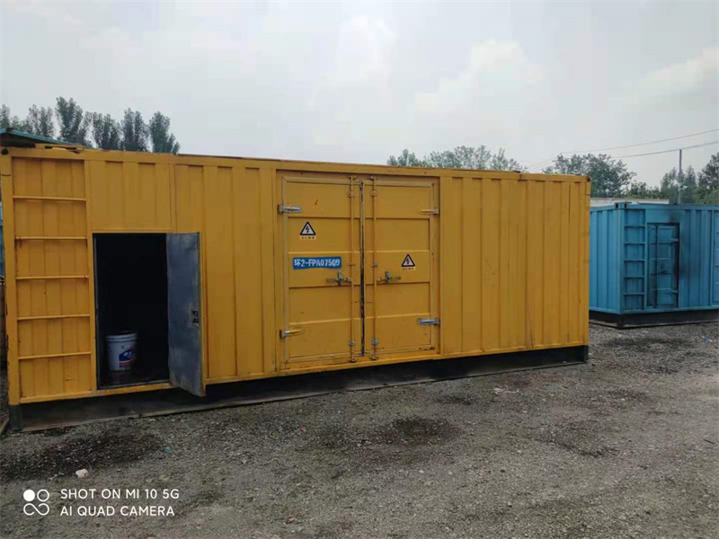 西盟200KW柴油发电机组需要配备什么型号的电缆线?