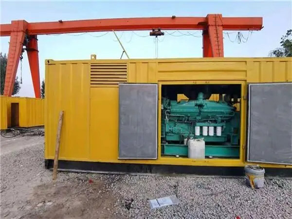 西盟冬季低温环境下，500KW发电机组应该选择什么类型的启动电瓶？